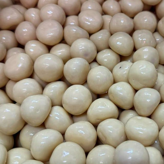WHITE CHOCOLATE RASPBERRIES