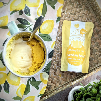 Passionfruit cake in a mug 75g